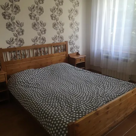 Lesna Holiday home Smigiel